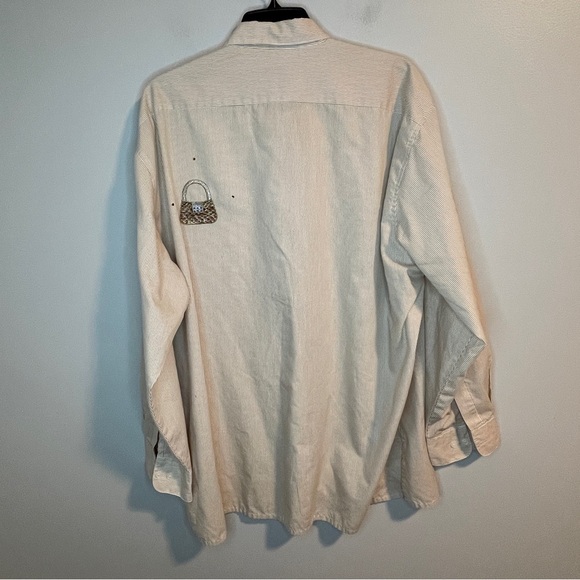 Women's Button Down Shirt with Embroidered Accessories - Picture 3 of 8